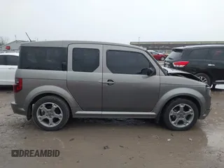 2007 Honda Element SC with VIN 5J6YH18947L015852, listed as a IAAI auction lot 41945173 with 107,071 mi miles and . Bid and sale history available at DreamBid. Image 13.