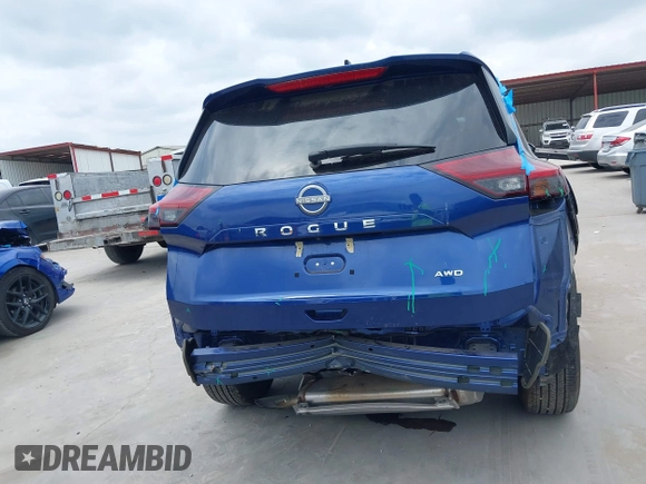 2023 Nissan Rogue S with VIN 5N1BT3AB3PC876924, listed as a IAAI auction lot 42134625 with 5,566 mi miles and . Bid and sale history available at DreamBid. Image 17.