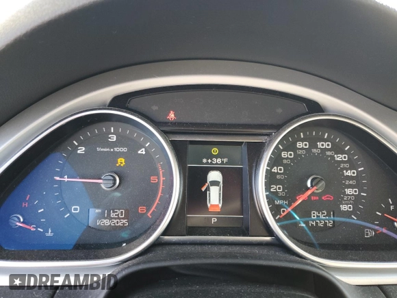 2014 Audi Q7 Premium Plus with VIN WA1LMAFEXED006523, listed as a Copart auction lot 42935455 with 147,272 mi miles and Salvage title. Bid and sale history available at DreamBid. Image 9.