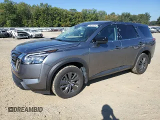 2023 Nissan Pathfinder S z VIN 5N1DR3AC2PC236669, wystawiony jako Copart lot #75611324 z przebiegiem 26 775 mil mil oraz Szkoda całkowita • Salvage title. Historia ofert i sprzedaży dostępna na DreamBid. Obrazek 1.