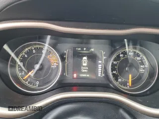 2016 Jeep Cherokee Altitude with VIN 1C4PJLCS4GW247345, listed as a Copart auction lot 49221745 with 125,896 mi miles and Salvage Title. Bid and sale history available at carsss.com. Image 9.