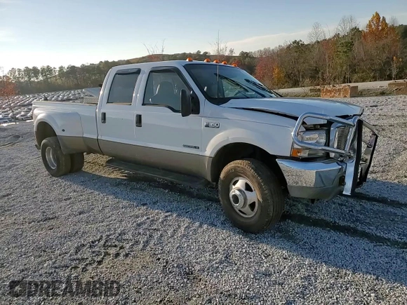 2003 Ford F-350 XL with VIN 1FTWW33F93EA39932, listed as a Copart auction lot 82341464 with 338,158 mi miles and Salvage Title. Bid and sale history available at DreamBid. Image 10.