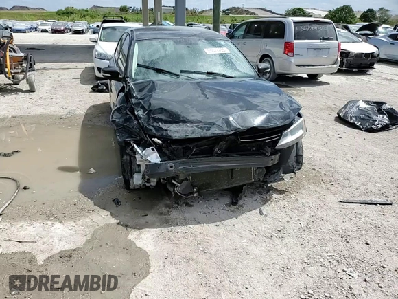 2014 Volkswagen Jetta SE with VIN 3VWD07AJ7EM293656, listed as a Copart auction lot 55077455 with 82,160 mi miles and Salvage title. Bid and sale history available at DreamBid. Image 13.
