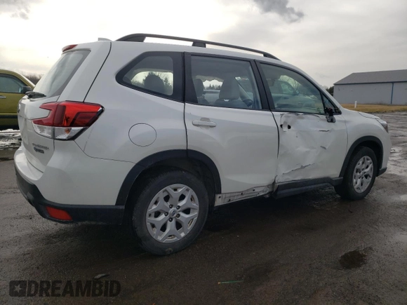 2019 Subaru Forester with VIN JF2SKACC1KH590116, listed as a Copart auction lot 47850195 with 58,574 mi miles and Salvage Title. Bid and sale history available at carsss.com. Image 3.