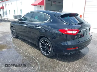2019 Maserati Levante z VIN ZN661XUA2KX308301, wystawiony jako IAAI lot #40950821 z przebiegiem 40 982 mil mil oraz . Historia ofert i sprzedaży dostępna na DreamBid. Obrazek 3.