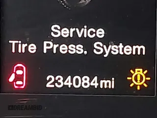 2015 Jeep Renegade Latitude with VIN ZACCJABT4FPC09722, listed as a IAAI auction lot 42056727 with 234,084 mi miles and . Bid and sale history available at DreamBid. Image 16.