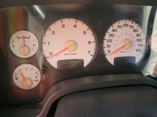 2003 Dodge 1500 ST z VIN 1D7HA18N13J505524, wystawiony jako Copart lot #52288235 z przebiegiem 307 651 mil mil oraz Szkoda całkowita • Salvage title. Historia ofert i sprzedaży dostępna na DreamBid. Obrazek 9.