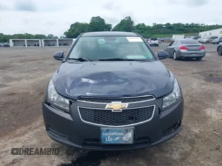 2014 Chevrolet Cruze 1LT with VIN 1G1PC5SB9E7466910, listed as a IAAI auction lot 42658455 with 167,614 mi miles and . Bid and sale history available at DreamBid. Image 6.