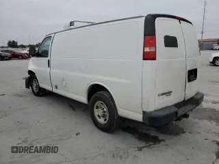 2015 Chevrolet Express Cargo z VIN 1GCWGFCF0F1286668, wystawiony jako Copart lot #85657524 z przebiegiem 107 760 mil mil oraz Szkoda całkowita • Salvage title. Historia ofert i sprzedaży dostępna na DreamBid. Obrazek 2.