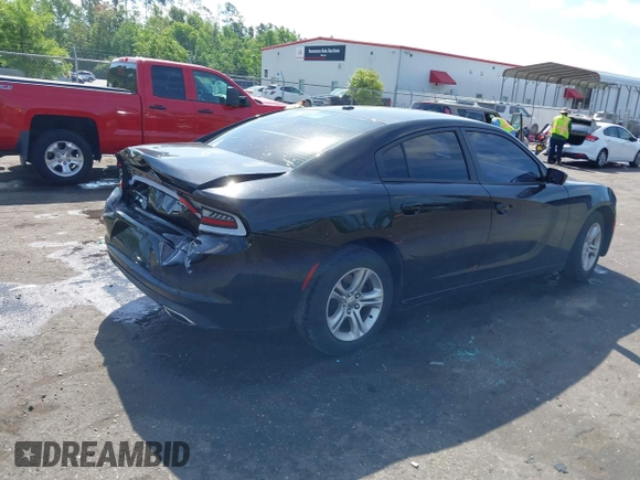 2019 Dodge Charger SXT with VIN 2C3CDXBG9KH572644, listed as a IAAI auction lot 41953147 with 205,024 mi miles. Bid and sale history available at carsss.com. Image 4.