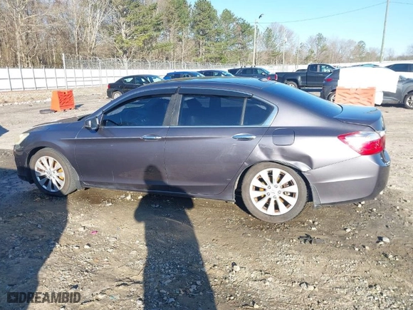 2015 Honda Accord Sedan EX-L with VIN 1HGCR2F83FA017990, listed as a IAAI auction lot 41814418 with 140,887 mi miles. Bid and sale history available at carsss.com. Image 14.