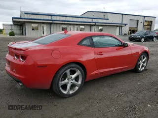 2013 Chevrolet Camaro LT z VIN 2G1FB1E31D9115191, wystawiony jako Copart lot #55069455 z przebiegiem 112 027 mil mil oraz Szkoda całkowita • Salvage title. Historia ofert i sprzedaży dostępna na DreamBid. Obrazek 3.