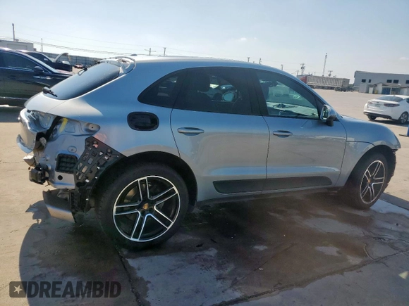 2019 Porsche Macan with VIN WP1AA2A53KLB08975, listed as a Copart auction lot 58485365 with 70,221 mi miles and Clean title. Bid and sale history available at DreamBid. Image 3.