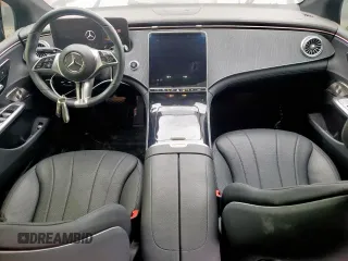 2023 Mercedes-Benz EQE 350+ z VIN W1KEG2BB0PF015140, wystawiony jako Copart lot #51297455 z przebiegiem 16 316 mil mil oraz Szkoda całkowita • Salvage title. Historia ofert i sprzedaży dostępna na DreamBid. Obrazek 8.
