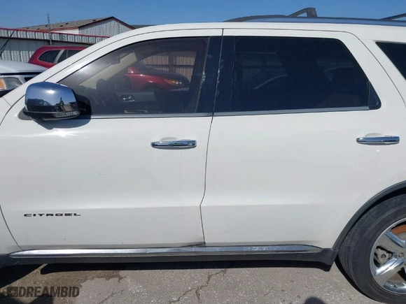 2012 Dodge Durango Citadel with VIN 1C4SDJET0CC109342, listed as a IAAI auction lot 41681332 with 181,129 mi miles. Bid and sale history available at carsss.com. Image 14.