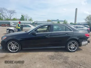 2014 Mercedes-Benz E 350 Luxury with VIN WDDHF8JB4EB029082, listed as a IAAI auction lot 42127782 with 147,193 mi miles and . Bid and sale history available at DreamBid. Image 13.