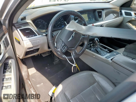 2017 Genesis G80 3.8L z VIN KMHGN4JE1HU175973, wystawiony jako Copart lot #55889575 z przebiegiem 106 543 mil mil oraz Szkoda całkowita • Salvage title. Historia ofert i sprzedaży dostępna na DreamBid. Obrazek 8.
