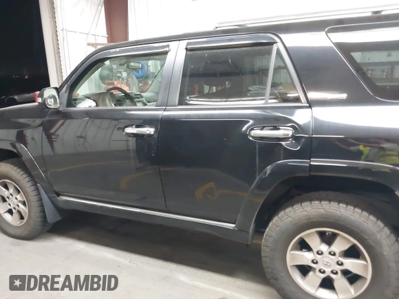 2011 Toyota 4Runner Trail with VIN JTEBU5JR2B5070186, listed as a IAAI auction lot 42593726 with 175,925 mi miles and . Bid and sale history available at DreamBid. Image 14.