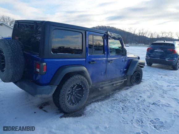 2018 Jeep Wrangler Unlimited Sport S with VIN 1C4HJXDNXJW265764, listed as a IAAI auction lot 41359018 with 50,941 mi miles. Bid and sale history available at carsss.com. Image 4.