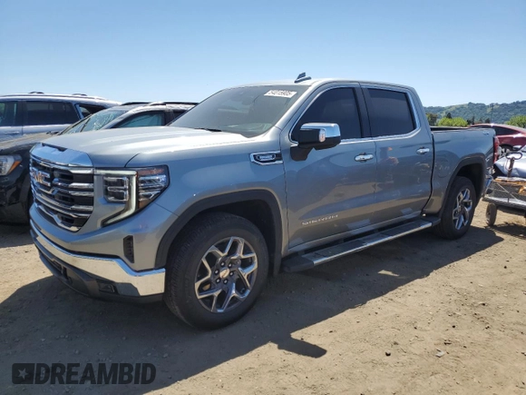 2023 GMC Sierra 1500 SLT z VIN 3GTUUDE86PG246794, wystawiony jako Copart lot #54015905 z przebiegiem 44 295 mil mil oraz Szkoda całkowita • Salvage title. Historia ofert i sprzedaży dostępna na DreamBid. Obrazek 1.
