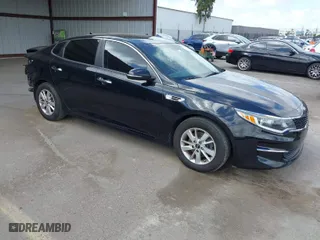 2018 Kia Optima S with VIN 5XXGT4L36JG196870, listed as a IAAI auction lot 41936011 with 92,468 mi miles. Bid and sale history available at carsss.com. Image 1.