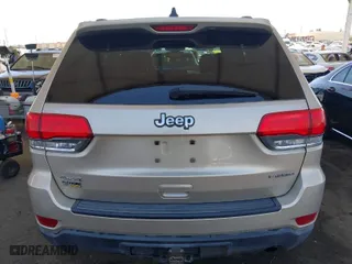 2014 Jeep Grand Cherokee Laredo with VIN 1C4RJFAG7EC380544, listed as a IAAI auction lot 42021130 with 166,589 mi miles. Bid and sale history available at carsss.com. Image 16.