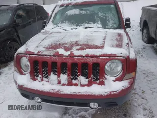 2014 Jeep Patriot Limited with VIN 1C4NJRCB1ED728821, listed as a IAAI auction lot 41241749 with 122,967 mi miles and . Bid and sale history available at DreamBid. Image 12.