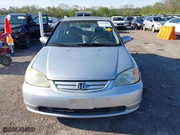 2002 Honda Civic EX with VIN 2HGES26752H548690, listed as a IAAI auction lot 42024682 with 226,881 mi miles. Bid and sale history available at carsss.com. Image 6.