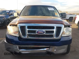 2007 Ford F-150 XLT z VIN 1FTPX14V27FB70552, wystawiony jako IAAI lot #41492410 z przebiegiem 247 114 mil mil oraz . Historia ofert i sprzedaży dostępna na DreamBid. Obrazek 6.
