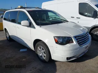 2008 Chrysler Town & Country Touring with VIN 2A8HR54P48R629297, listed as a IAAI auction lot 41958080 with 130,046 mi miles. Bid and sale history available at carsss.com. Image 1.