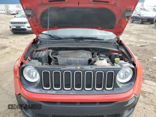 2017 Jeep Renegade Latitude with VIN ZACCJBBB1HPF30410, listed as a Copart auction lot 52881105 with 139,517 mi miles and Clean Title. Bid and sale history available at carsss.com. Image 13.