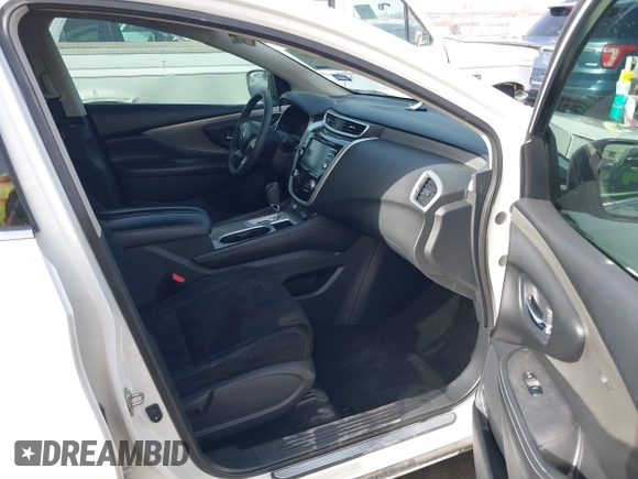 2018 Nissan Murano SV with VIN 5N1AZ2MG7JN202881, listed as a IAAI auction lot 41745321 with 111,567 mi miles and . Bid and sale history available at DreamBid. Image 5.