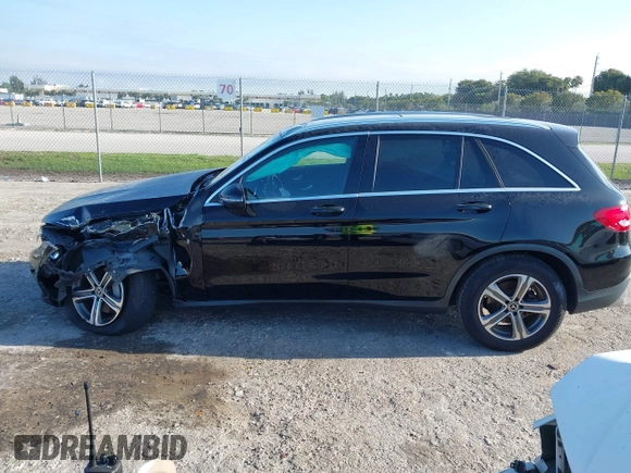 2018 Mercedes-Benz GLC 300 z VIN WDC0G4JB0JV029239, wystawiony jako IAAI lot #42050508 z przebiegiem 94 463 mil mil oraz . Historia ofert i sprzedaży dostępna na DreamBid. Obrazek 14.