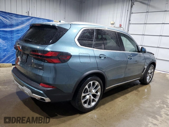 2024 BMW X5 xDrive40i with VIN 5UX23EU06R9S35422, listed as a Copart auction lot 58145345 with 537 mi miles and Salvage title. Bid and sale history available at DreamBid. Image 3.