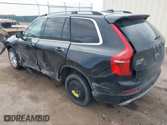 2016 Volvo XC90 T6 Momentum z VIN YV4A22PK5G1077742, wystawiony jako IAAI lot #41903914 z przebiegiem 122 843 mil mil oraz . Historia ofert i sprzedaży dostępna na DreamBid. Obrazek 3.