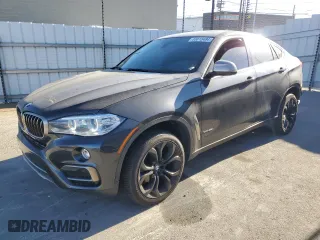 2017 BMW X6 sDrive35i with VIN 5UXKU0C3XH0G68923, listed as a Copart auction lot 83818484 with 0 mi miles and Salvage Title. Bid and sale history available at carsss.com. Image 1.