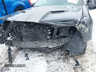 2017 Dodge Challenger SXT Plus z VIN 2C3CDZAG1HH535125, wystawiony jako IAAI lot #41611589 z przebiegiem 56 588 mil mil oraz . Historia ofert i sprzedaży dostępna na DreamBid. Obrazek 6.