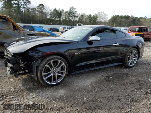 2019 Ford Mustang GT with VIN 1FA6P8CF3K5122934, listed as a Copart auction lot 87669255 with 58,589 mi miles and Clean Title. Bid and sale history available at carsss.com. Image 1.