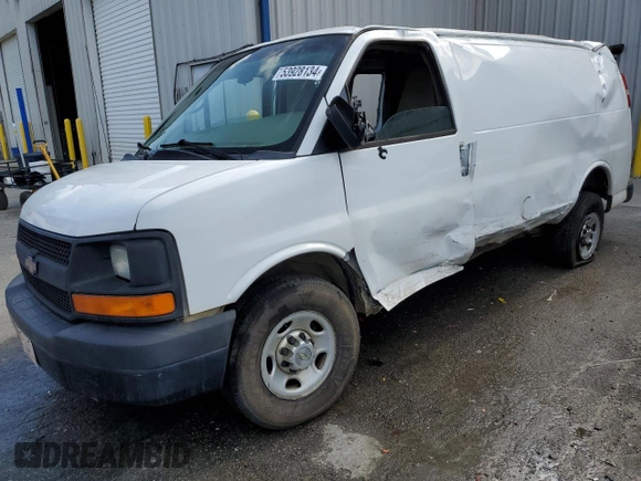 2013 Chevrolet Express Cargo z VIN 1GCWGFCA0D1127084, wystawiony jako Copart lot #53928134 z przebiegiem 510 411 mil mil oraz Nie do naprawy • Non repairable. Historia ofert i sprzedaży dostępna na DreamBid. Obrazek 1.