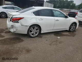 2013 Nissan Altima 3.5 SL with VIN 1N4BL3AP2DN515447, listed as a Copart auction lot 53807925 with 205,362 mi miles and Salvage Title. Bid and sale history available at carsss.com. Image 3.