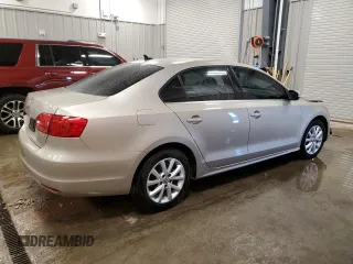 2014 Volkswagen Jetta SE with VIN 3VWD07AJ4EM229753, listed as a Copart auction lot 60331925 with 200,647 mi miles and Clean title. Bid and sale history available at DreamBid. Image 3.