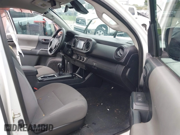 2019 Toyota Tacoma SR с VIN 5TFAX5GN0KX155401, выставлен на аукционе IAAI как лот 42753025 с пробегом 51 913 миль миль и . История ставок и продаж доступна на DreamBid. Изображение 5.