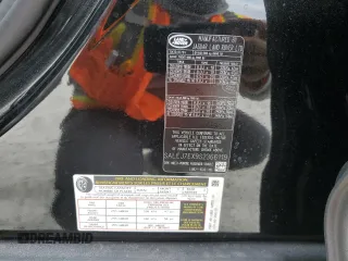 2025 Land Rover Defender S with VIN SALEJ7EX9S2366119, listed as a Copart auction lot 41674105 with 3,519 mi miles and Salvage title. Bid and sale history available at DreamBid. Image 14.
