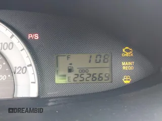 2007 Toyota Yaris with VIN JTDBT923171035002, listed as a IAAI auction lot 41810423 with 252,669 mi miles. Bid and sale history available at carsss.com. Image 7.