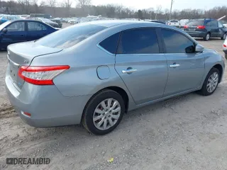 2014 Nissan Sentra SV with VIN 3N1AB7AP0EY340168, listed as a IAAI auction lot 41915292 with 141,702 mi miles. Bid and sale history available at carsss.com. Image 4.