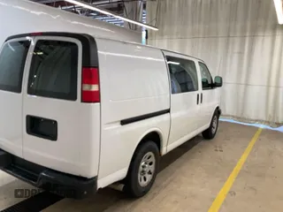 2012 Chevrolet Express Cargo z VIN 1GCSGAFX0C1143284, wystawiony jako IAAI lot #42639427 z przebiegiem 281 833 mil mil oraz . Historia ofert i sprzedaży dostępna na DreamBid. Obrazek 39.
