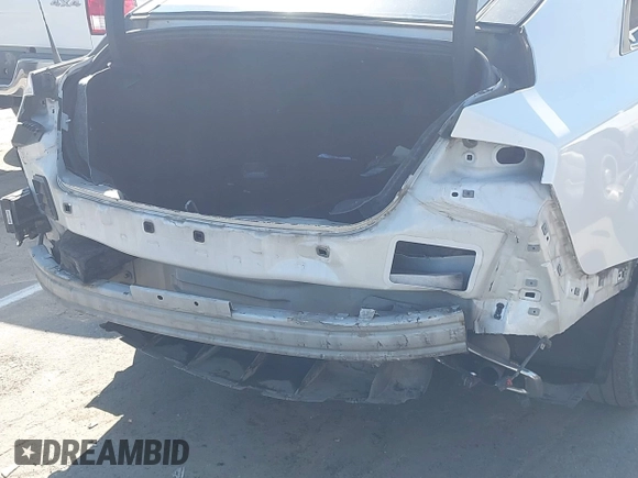 2014 Lincoln MKZ с VIN 3LN6L2G98ER803773, выставлен на аукционе IAAI как лот 42750399 с пробегом 105 466 миль миль и . История ставок и продаж доступна на DreamBid. Изображение 6.