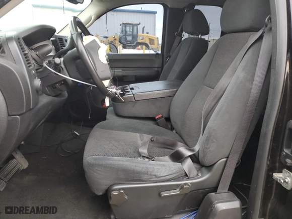 2007 Chevrolet Silverado 1500 LT w/1LT with VIN 2GCEK19J271688518, listed as a Copart auction lot 48701375 with 172,543 mi miles and Salvage Title. Bid and sale history available at carsss.com. Image 7.