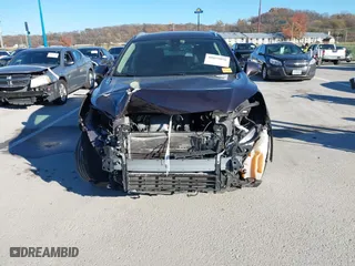 2018 Buick Envision Premium with VIN LRBFX3SXXJD009914, listed as a IAAI auction lot 40859050 with 88,207 mi miles. Bid and sale history available at carsss.com. Image 6.