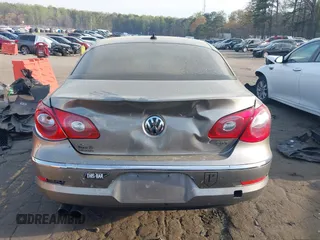 2011 Volkswagen CC Sport with VIN WVWMN7AN5BE719367, listed as a IAAI auction lot 41900740 with 156,012 mi miles. Bid and sale history available at carsss.com. Image 16.